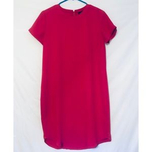 Adrienne Vittadini Midi Sleek Scoop Hem Short Sleeve Dress size 4